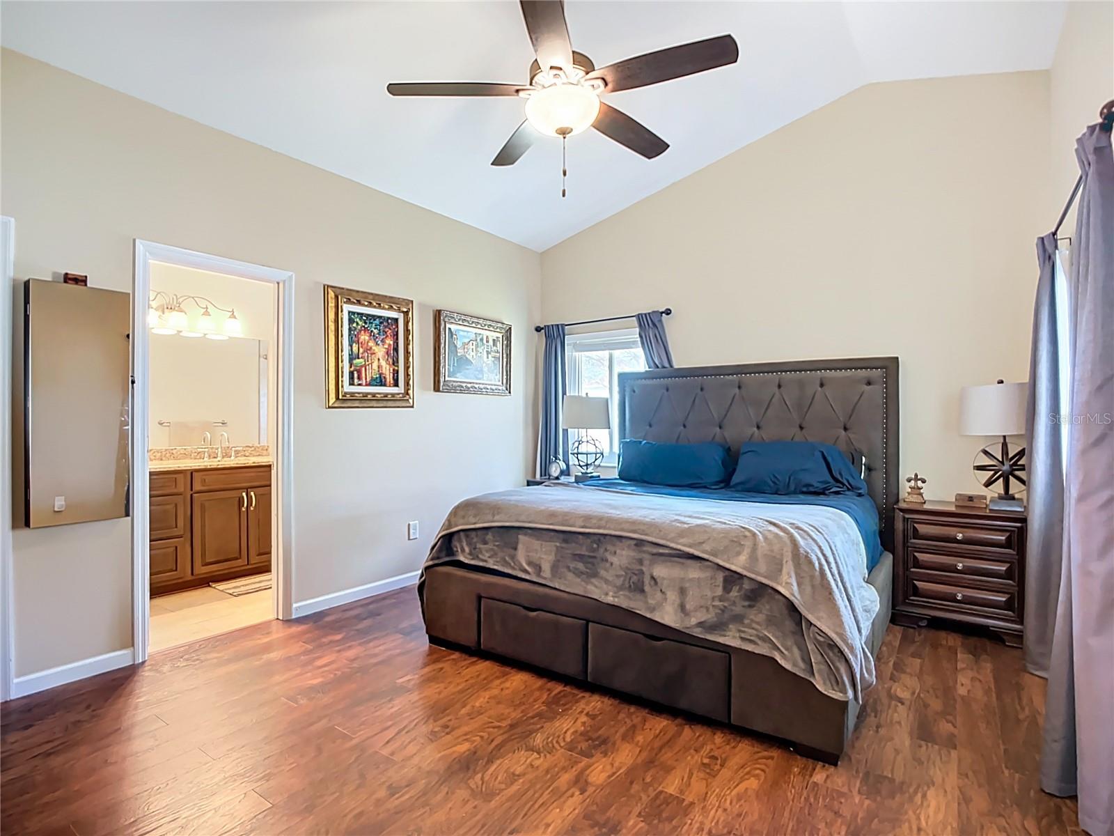 Image 34 of 46 For 1549 Chepacket Street