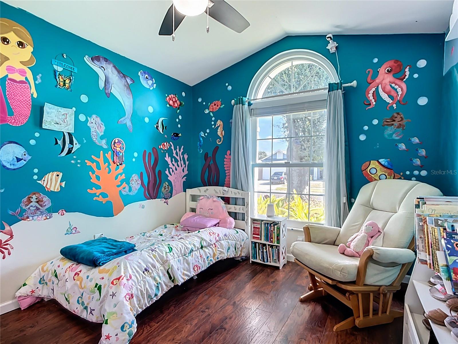 Image 38 of 46 For 1549 Chepacket Street