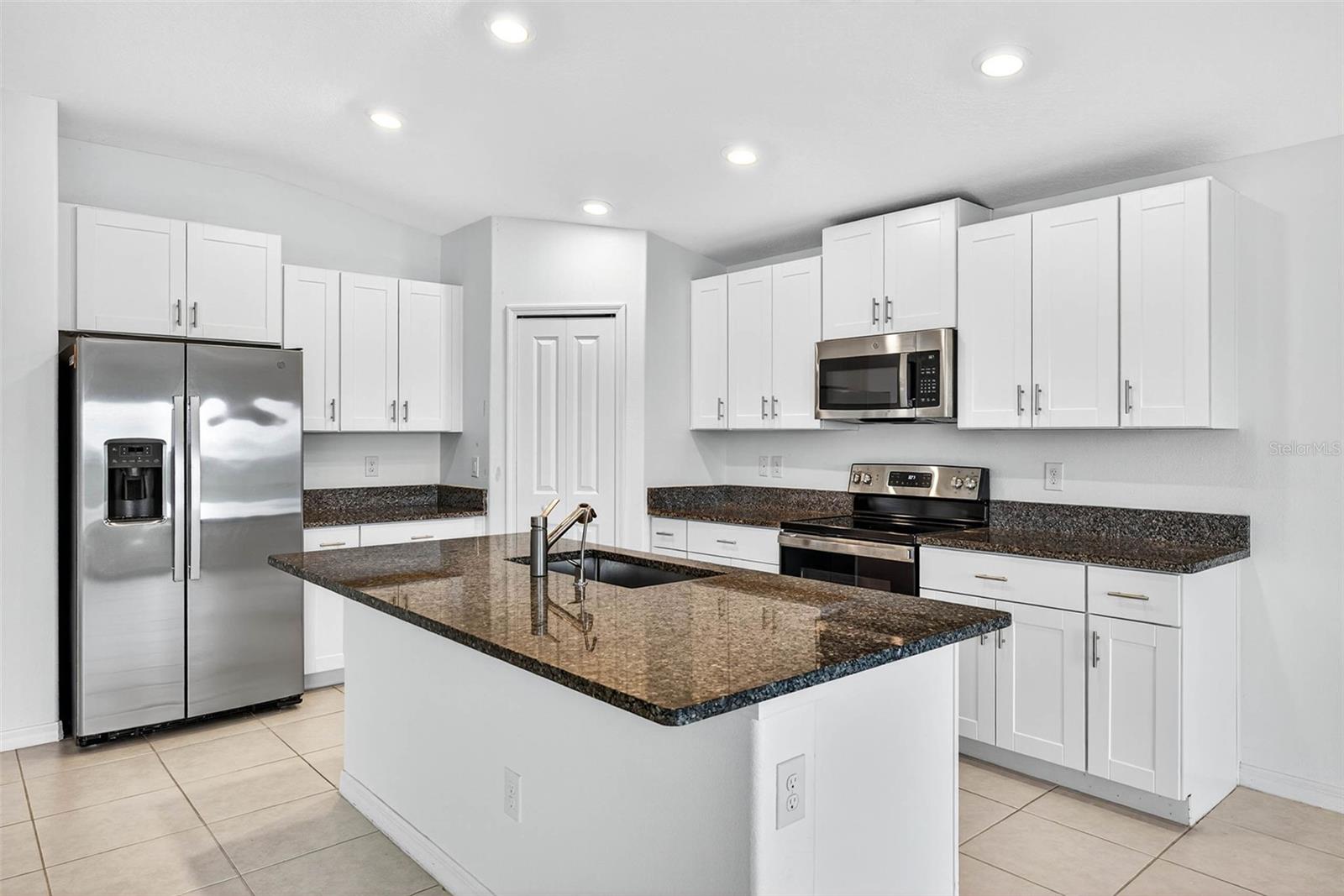 Image 10 of 37 For 9907 Branching Ship Trace