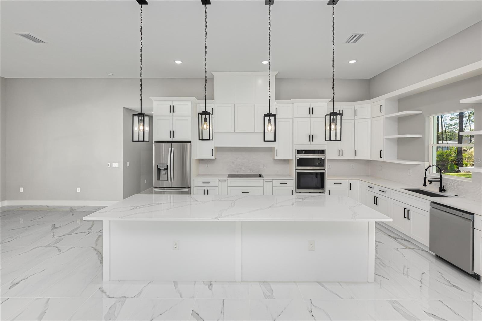 Image 19 of 52 For 30626 Quince Avenue