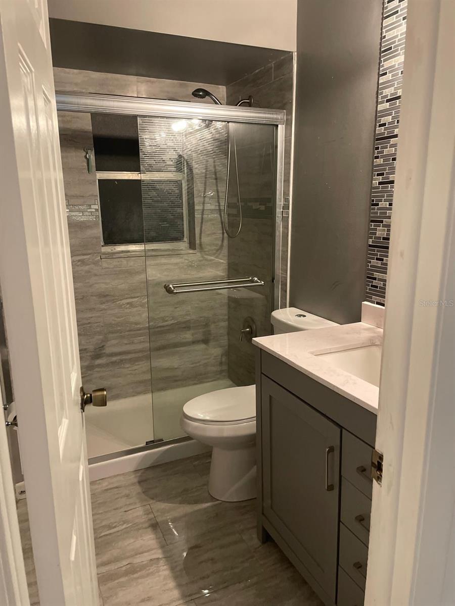 Image 10 of 21 For 837 Field Street