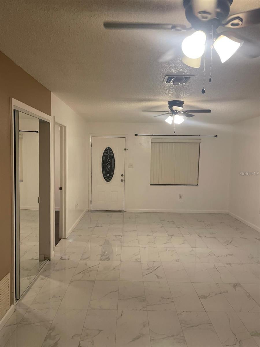 Image 16 of 21 For 837 Field Street