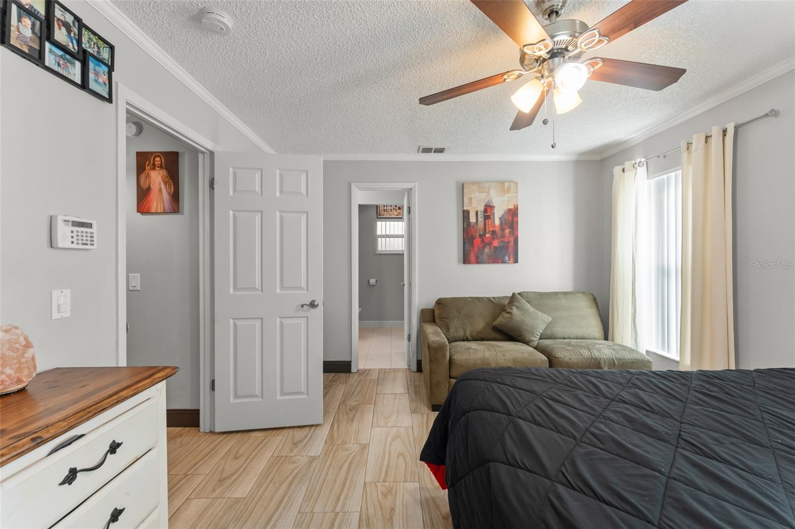 Image 10 of 38 For 961 Millenbeck Avenue