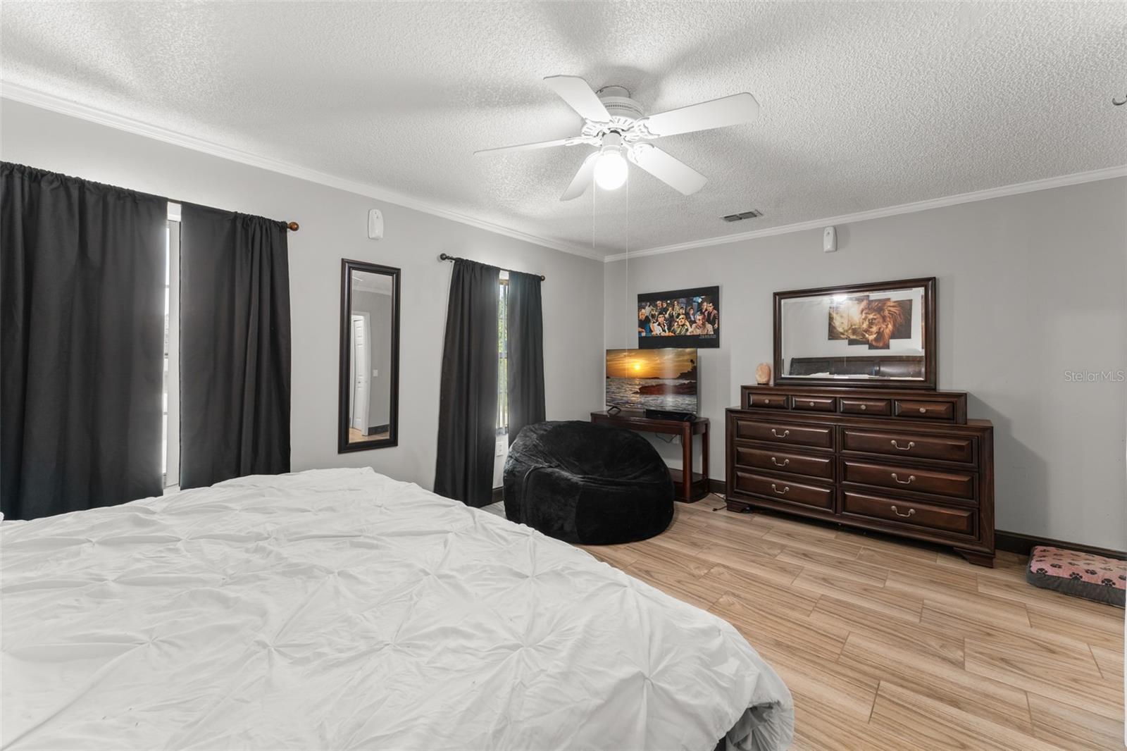 Image 18 of 38 For 961 Millenbeck Avenue