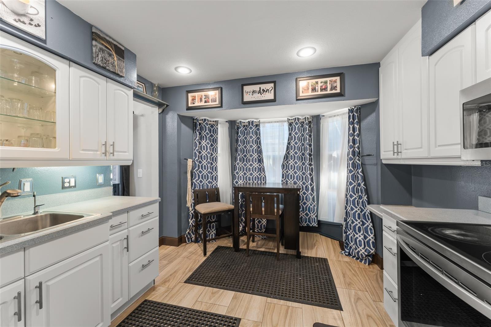 Image 19 of 38 For 961 Millenbeck Avenue