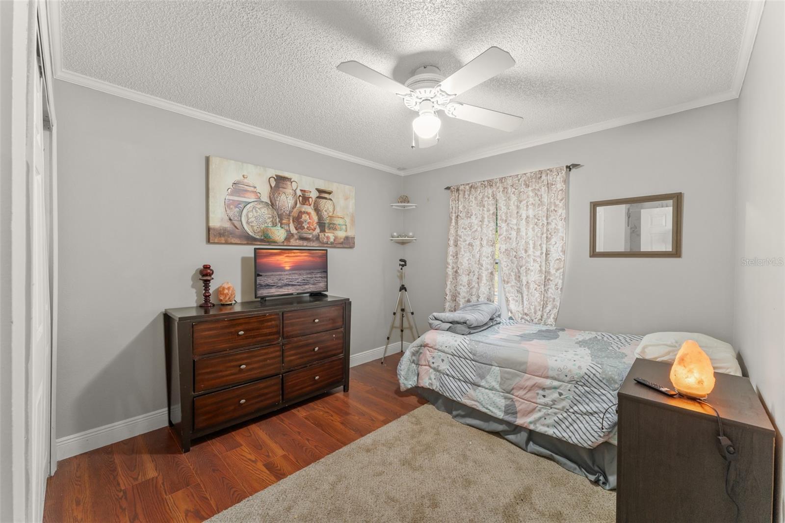 Image 26 of 38 For 961 Millenbeck Avenue