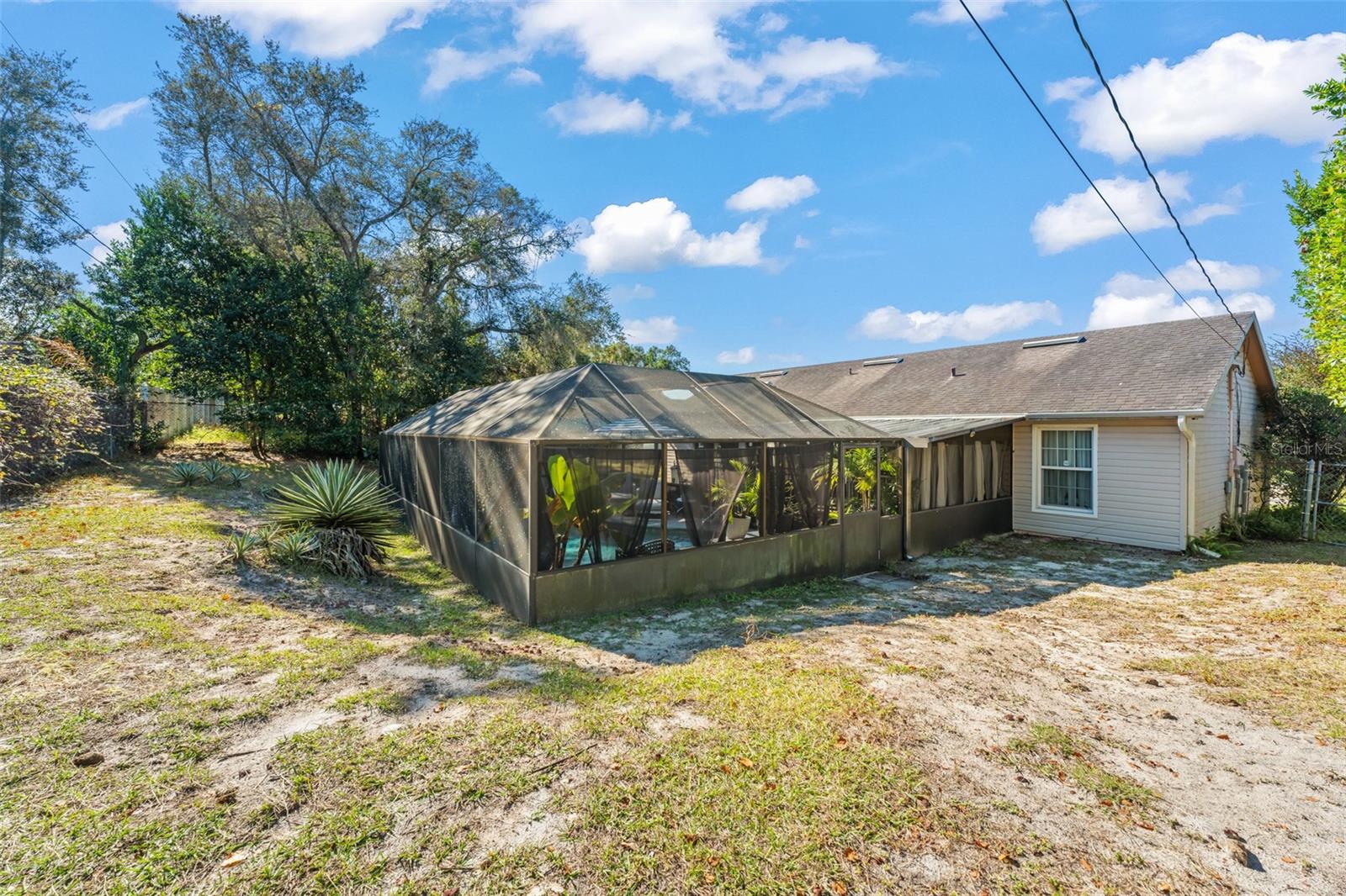 Image 36 of 38 For 961 Millenbeck Avenue