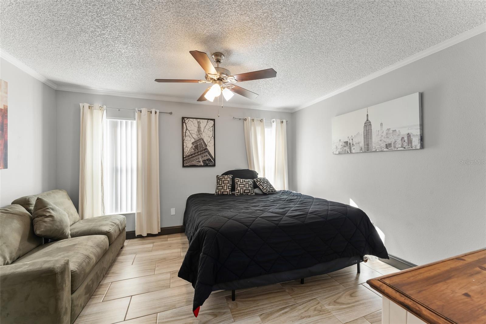 Image 9 of 38 For 961 Millenbeck Avenue