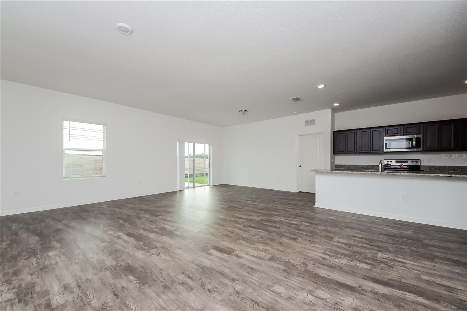 Image 2 of 16 For 1009 Hidden Drive