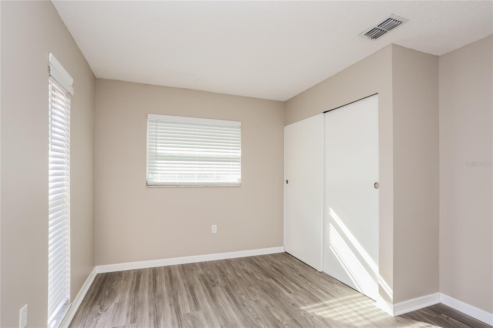 Image 12 of 16 For 4108 12th Avenue W