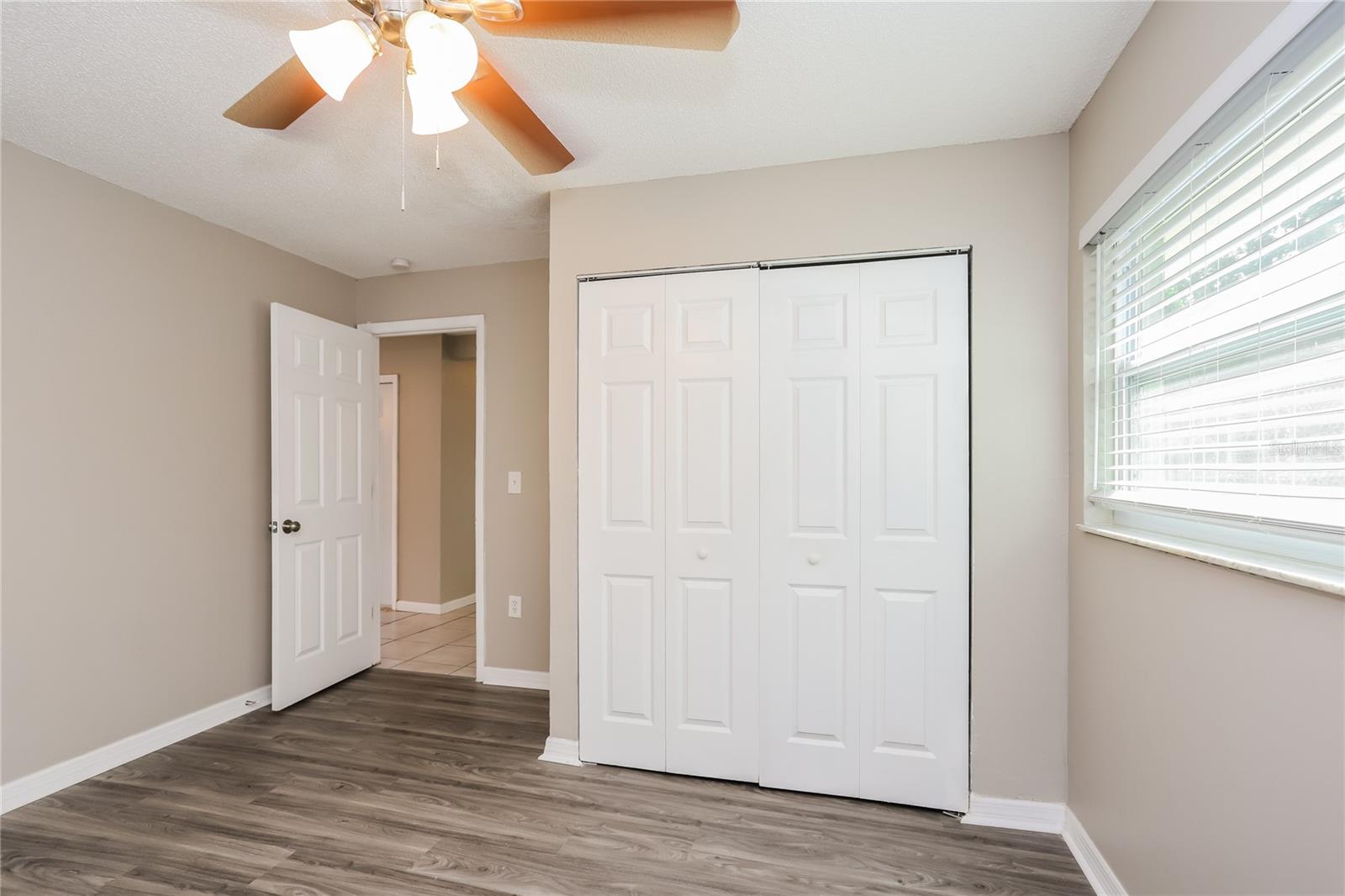 Image 7 of 16 For 4108 12th Avenue W