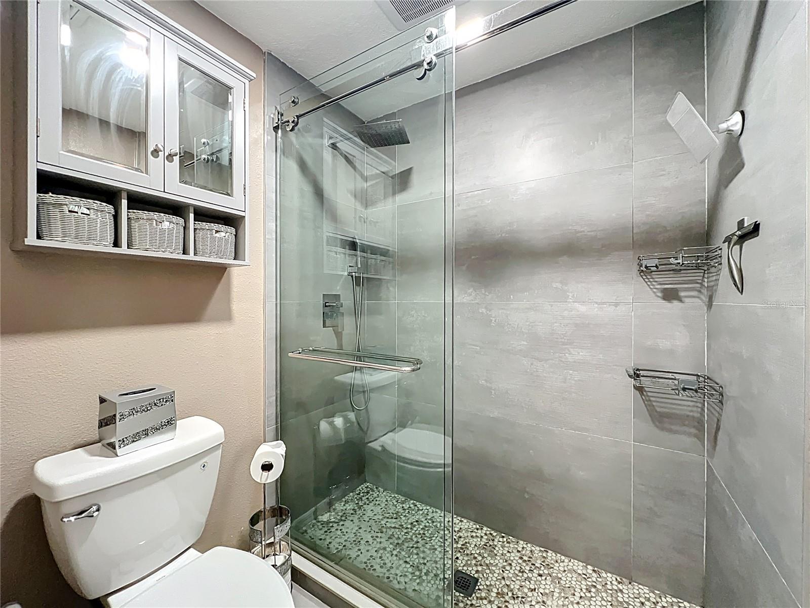 Image 25 of 44 For 2716 Curry Woods Drive