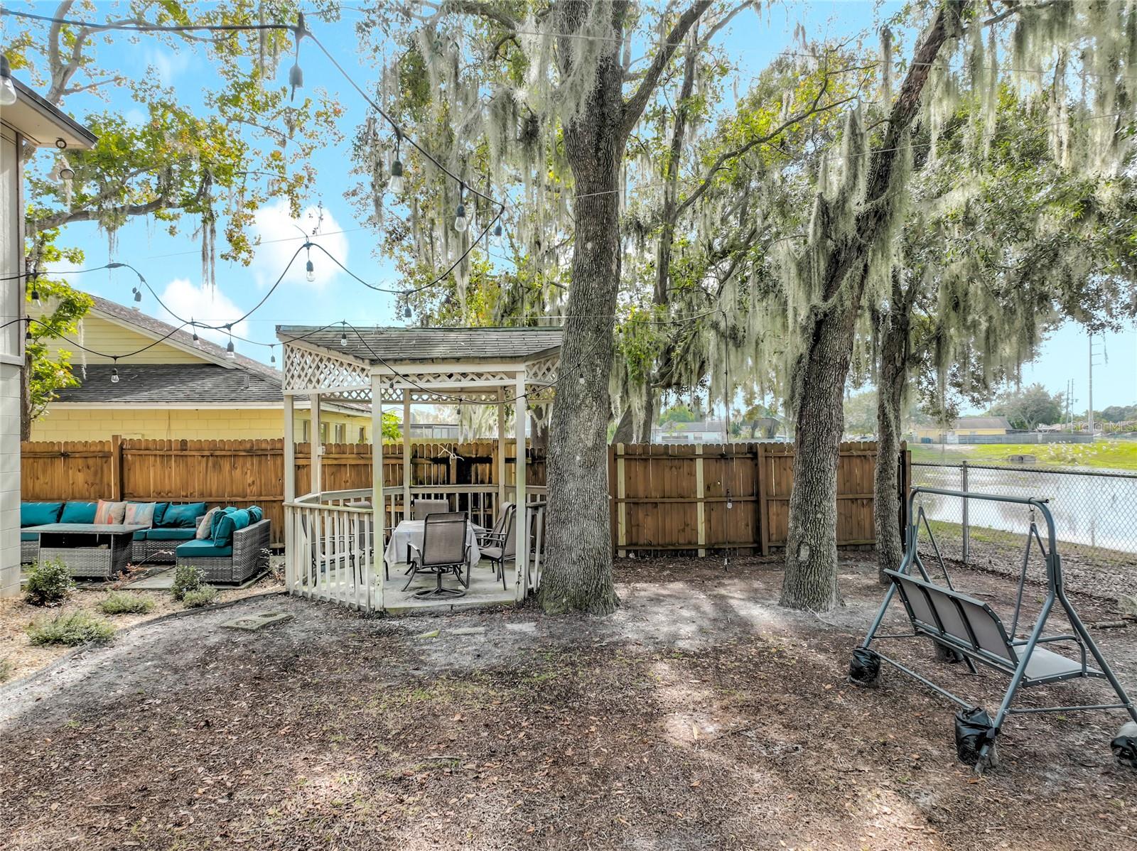 Image 34 of 44 For 2716 Curry Woods Drive