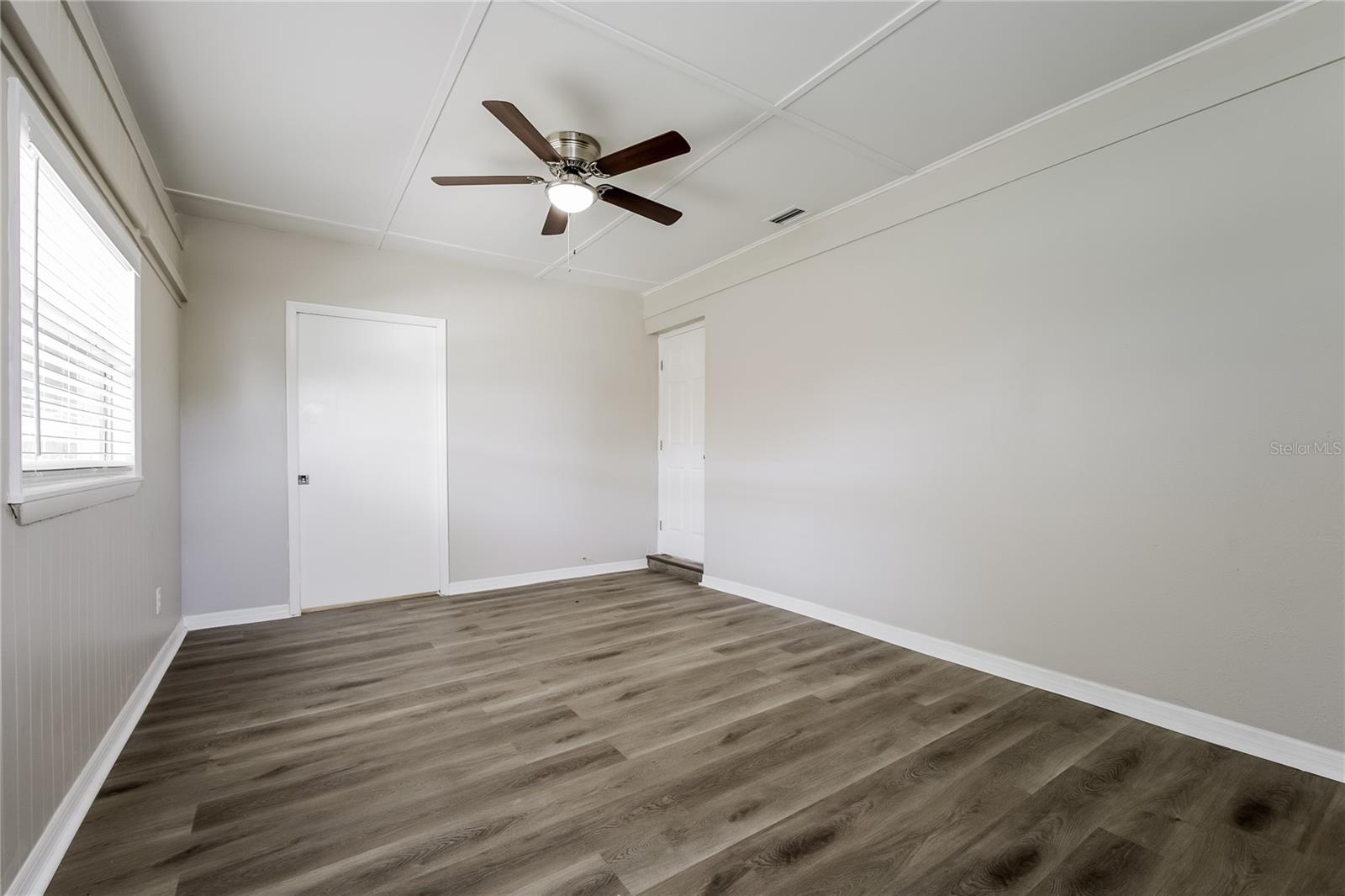 Image 11 of 16 For 107 Lake Elizabeth Drive