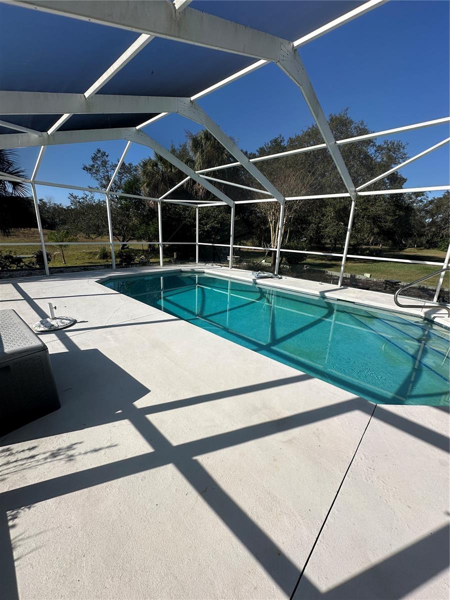 Image 21 of 23 For 1011 Tequesta Trail