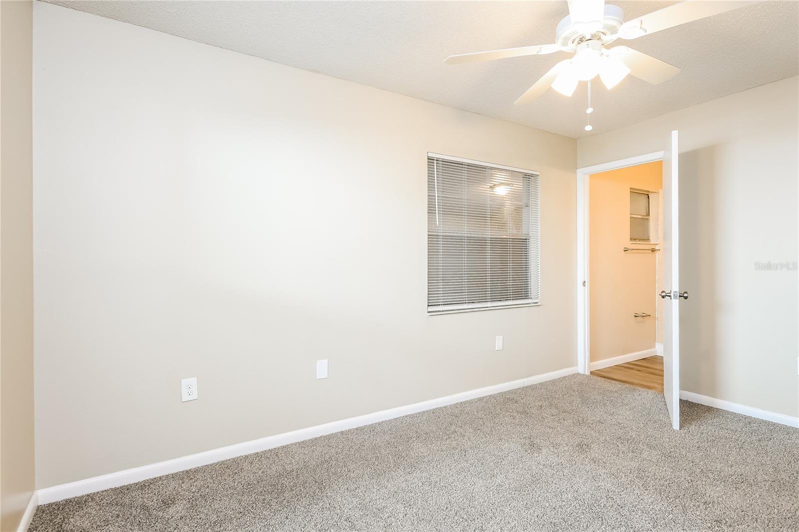 Image 10 of 16 For 2853 Magnolia Avenue