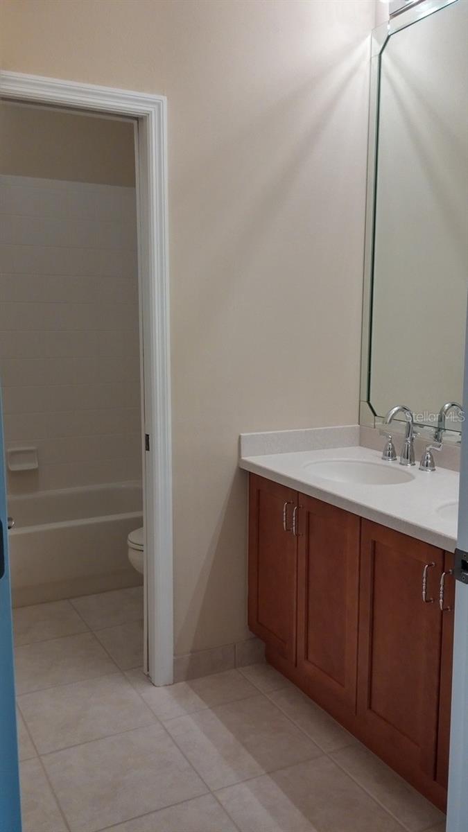 Image 9 of 13 For 2664 Valiant Drive