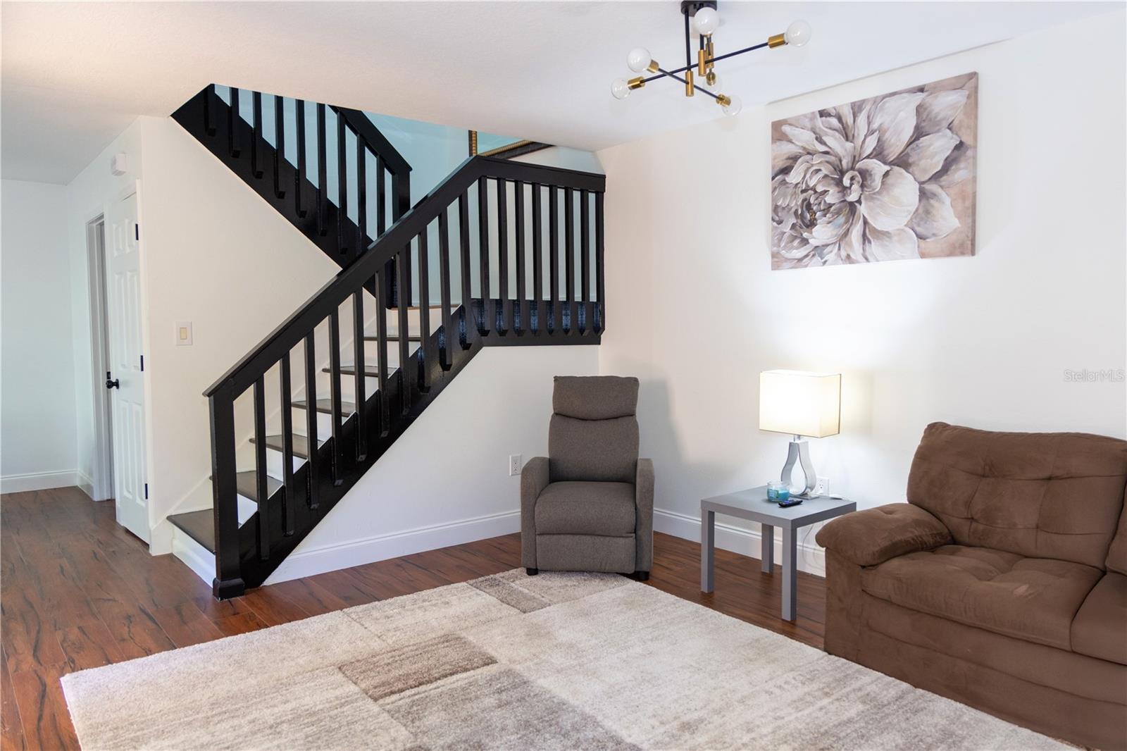 Image 10 of 19 For 1794 Park Avenue