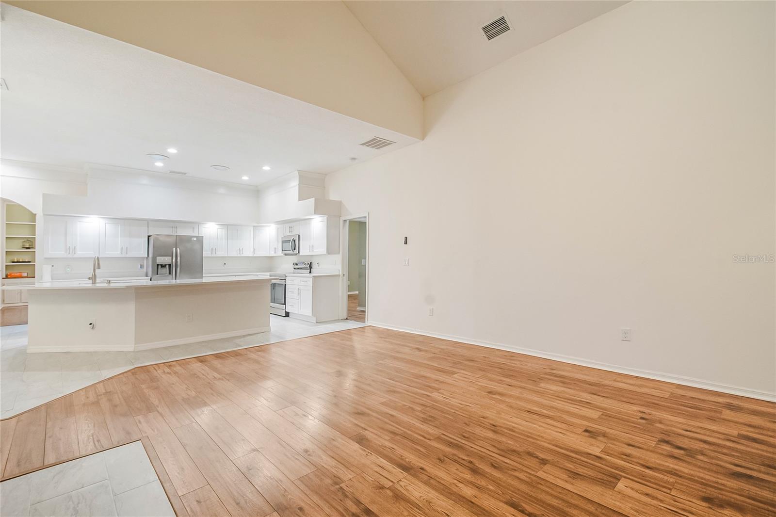 Image 16 of 74 For 229 Strathmore Circle