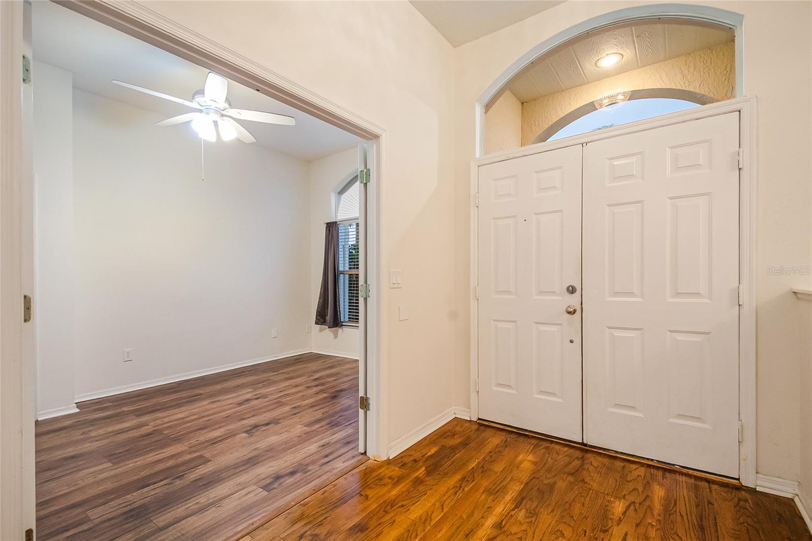 Image 18 of 74 For 229 Strathmore Circle