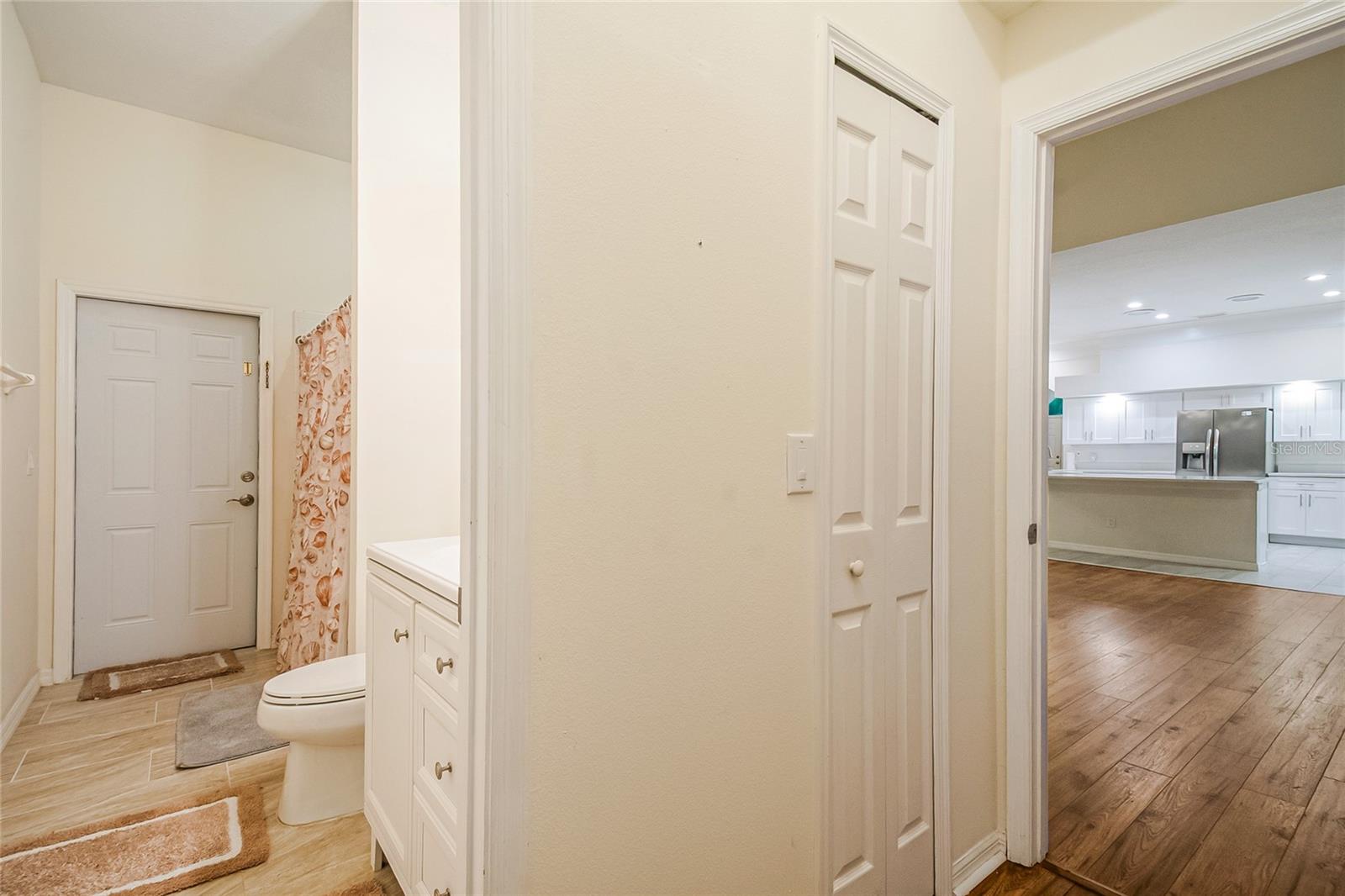 Image 32 of 74 For 229 Strathmore Circle