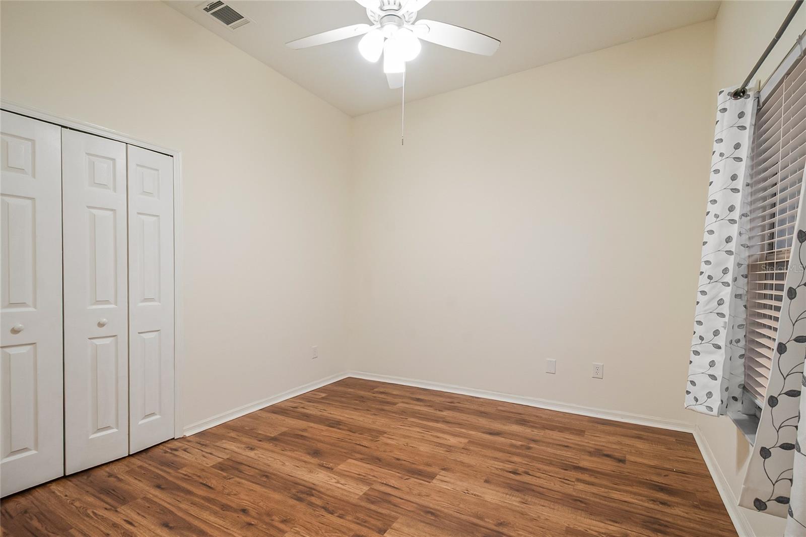 Image 34 of 74 For 229 Strathmore Circle