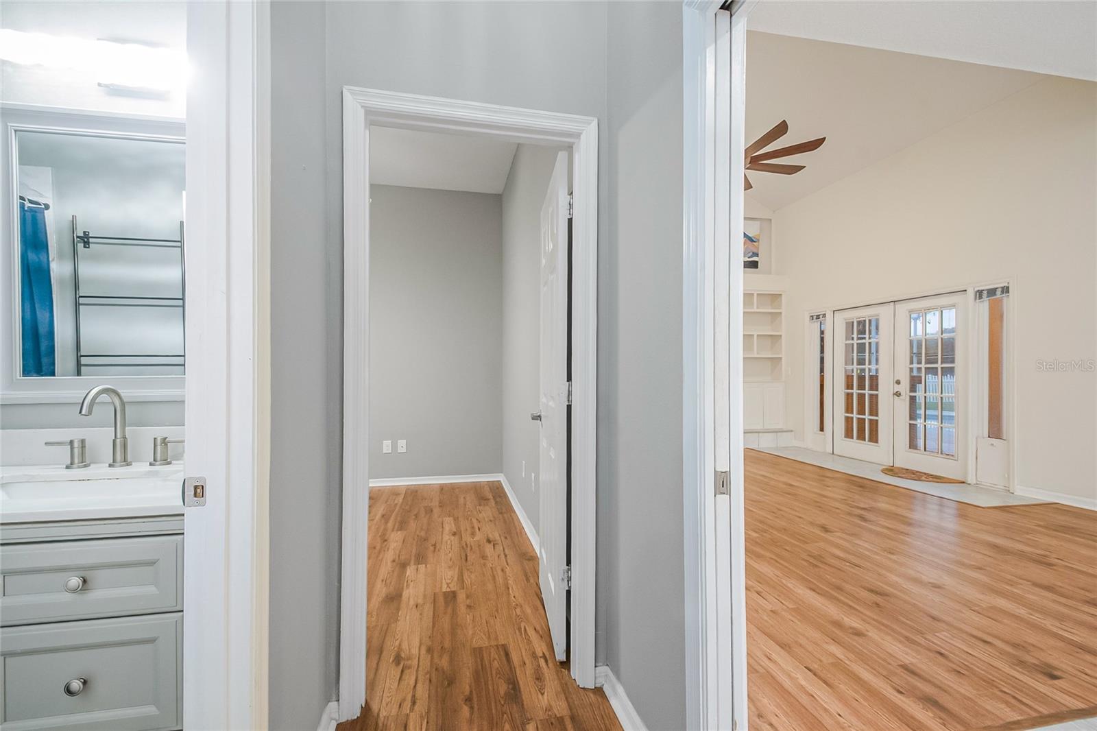 Image 36 of 74 For 229 Strathmore Circle