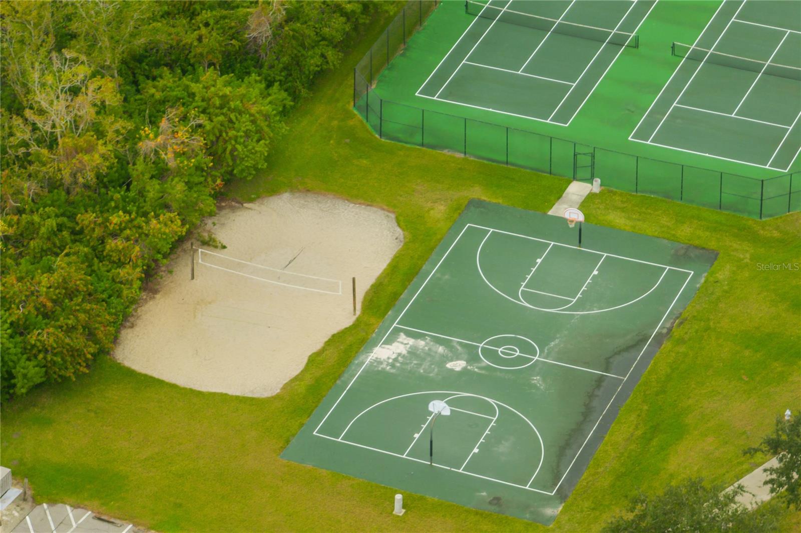 Image 73 of 74 For 229 Strathmore Circle