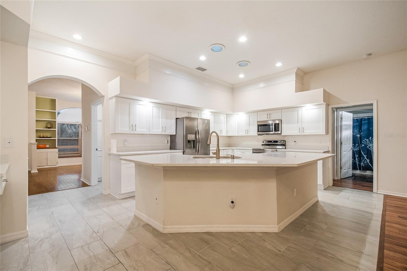 Image 8 of 74 For 229 Strathmore Circle