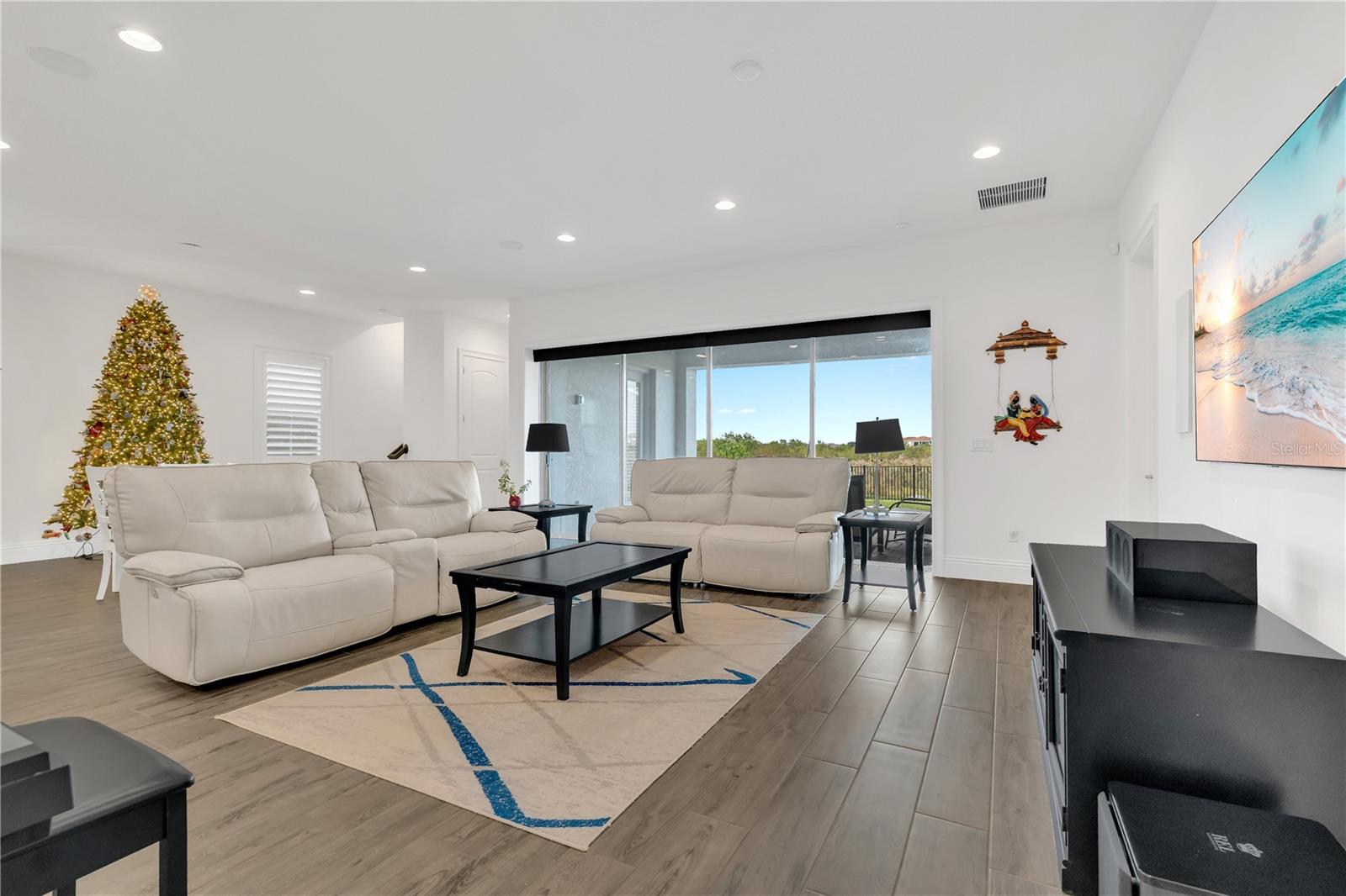 Image 10 of 74 For 13826 Abberwick Drive