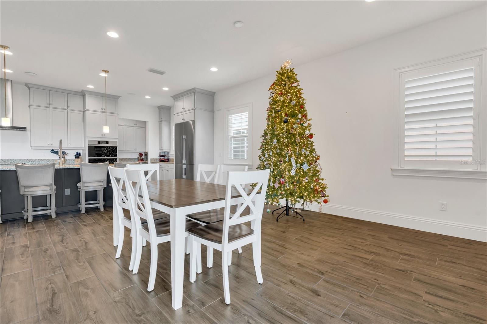 Image 18 of 74 For 13826 Abberwick Drive