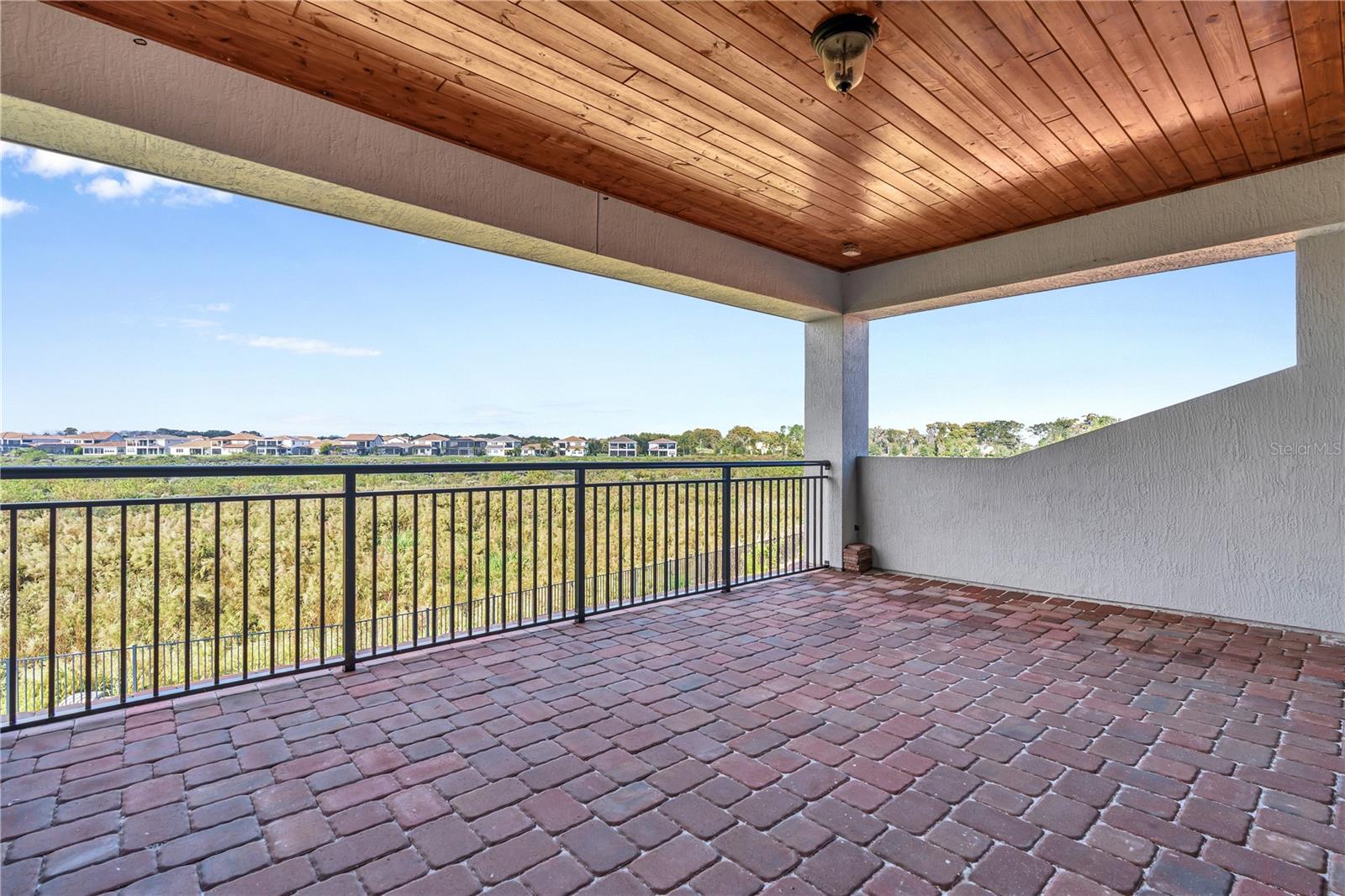 Image 40 of 74 For 13826 Abberwick Drive