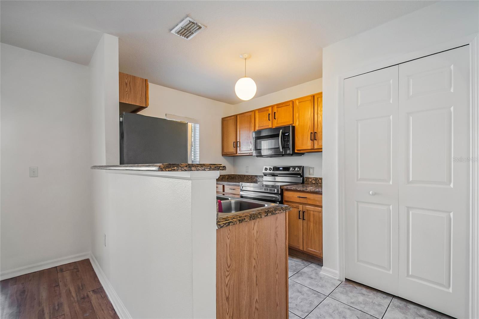 Image 12 of 55 For 2741 Merrieweather Lane