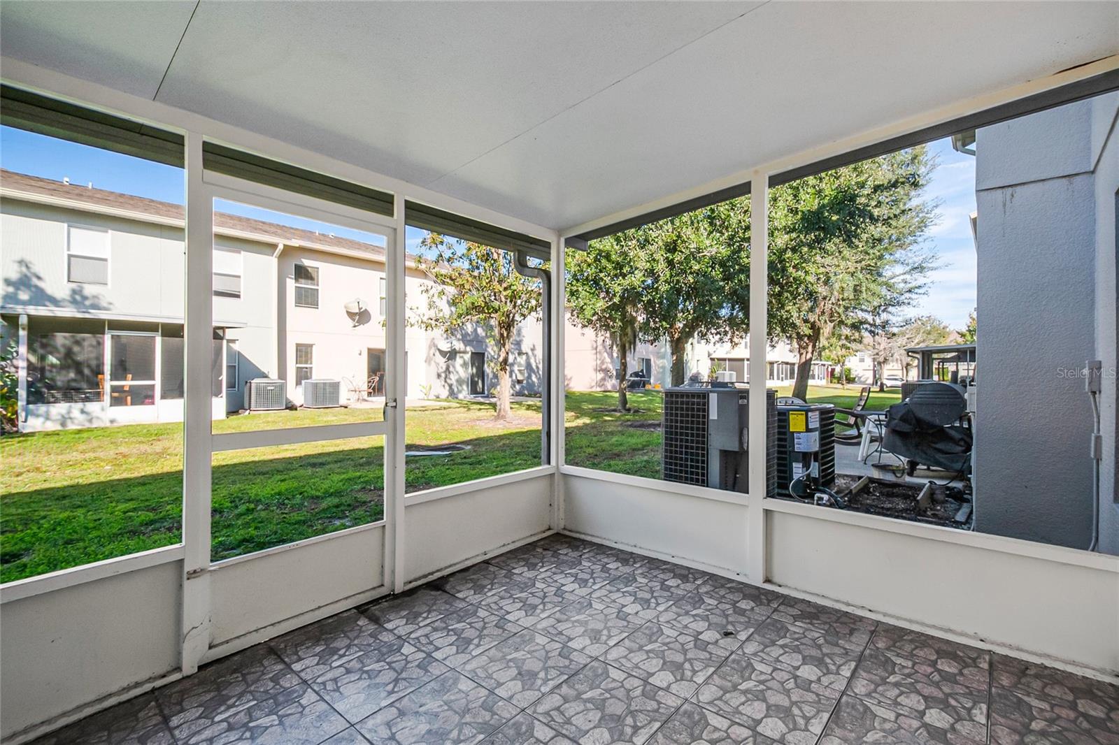 Image 38 of 55 For 2741 Merrieweather Lane