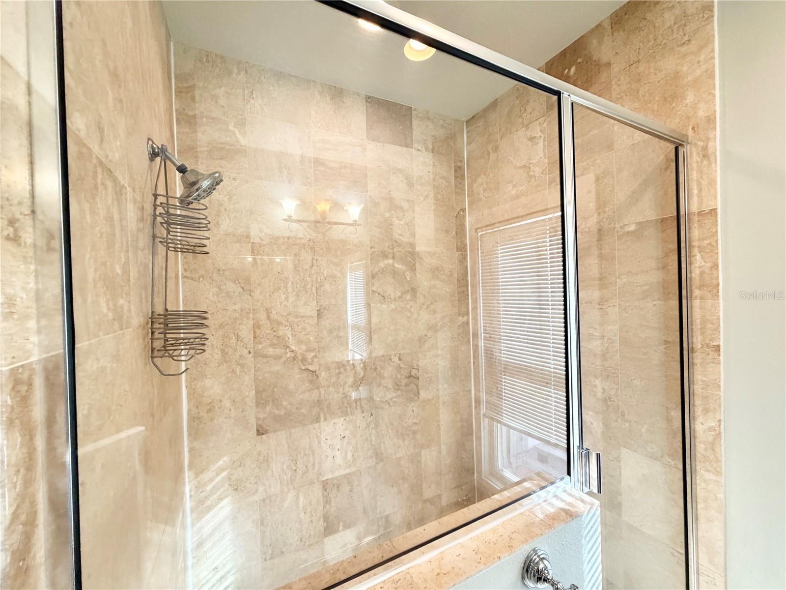 Image 19 of 40 For 2223 Amherst Avenue 2