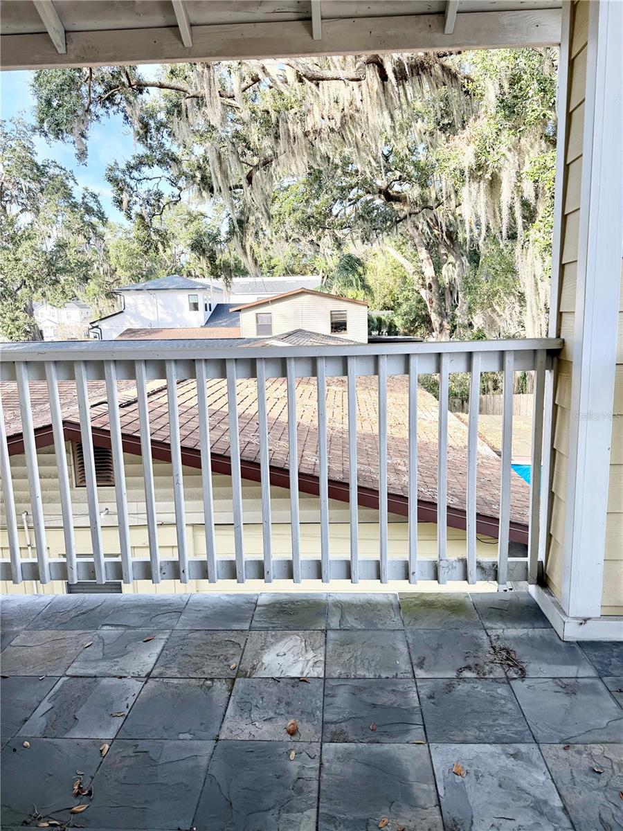 Image 24 of 40 For 2223 Amherst Avenue 2