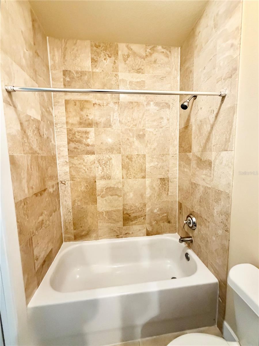 Image 28 of 40 For 2223 Amherst Avenue 2