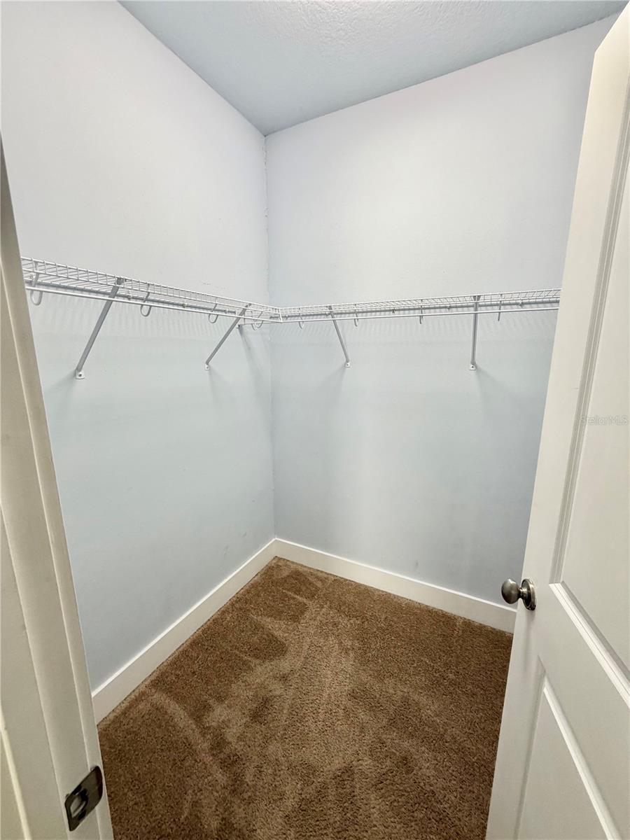 Image 32 of 40 For 2223 Amherst Avenue 2