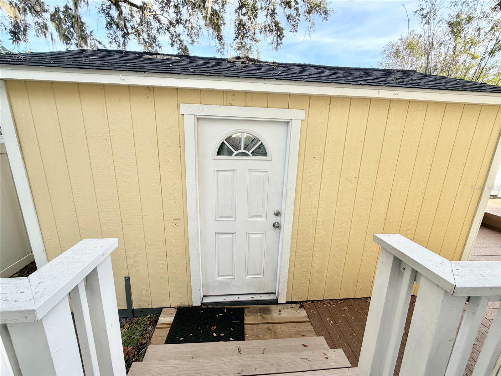 Image 37 of 40 For 2223 Amherst Avenue 2