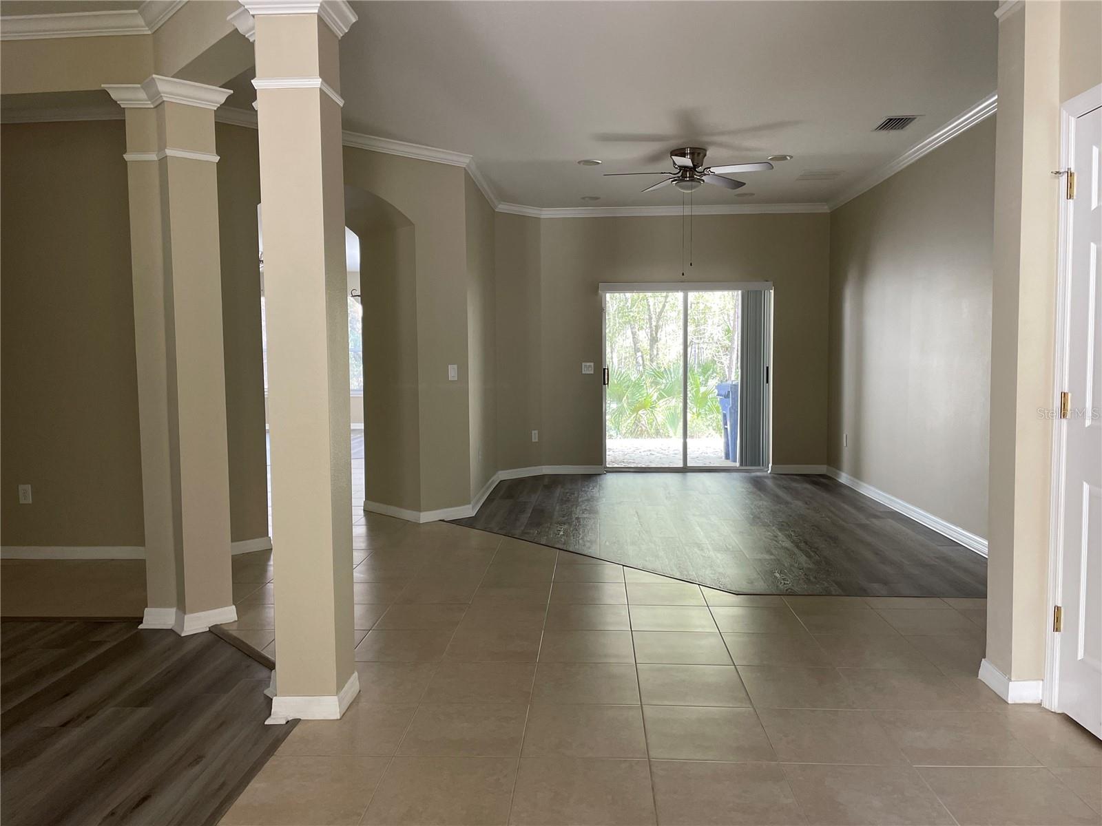 Image 5 of 16 For 16161 Colchester