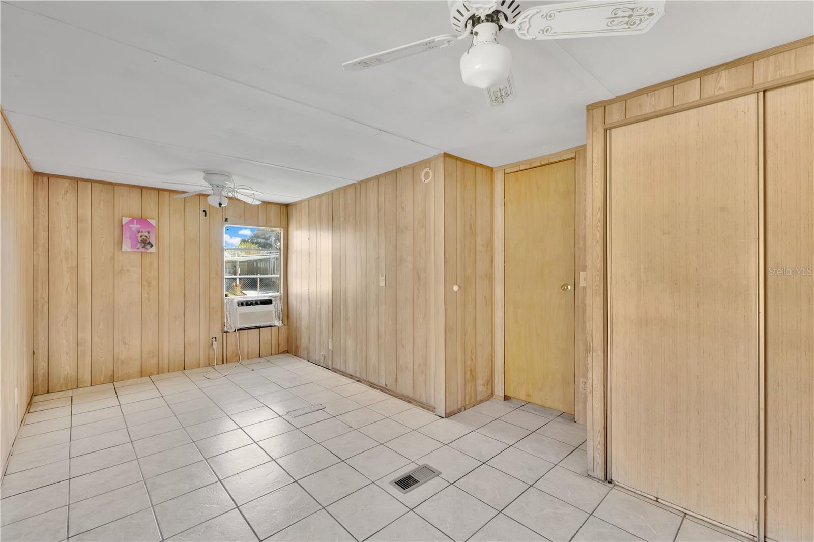 Image 10 of 31 For 829 Mckay Street