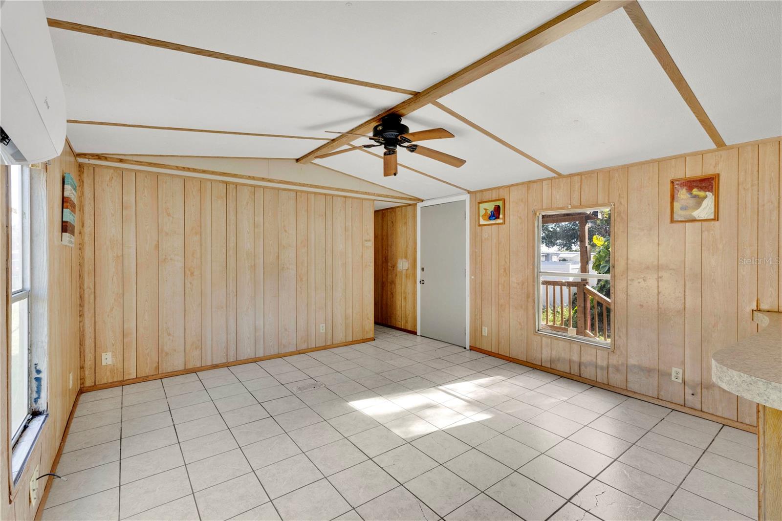 Image 3 of 31 For 829 Mckay Street