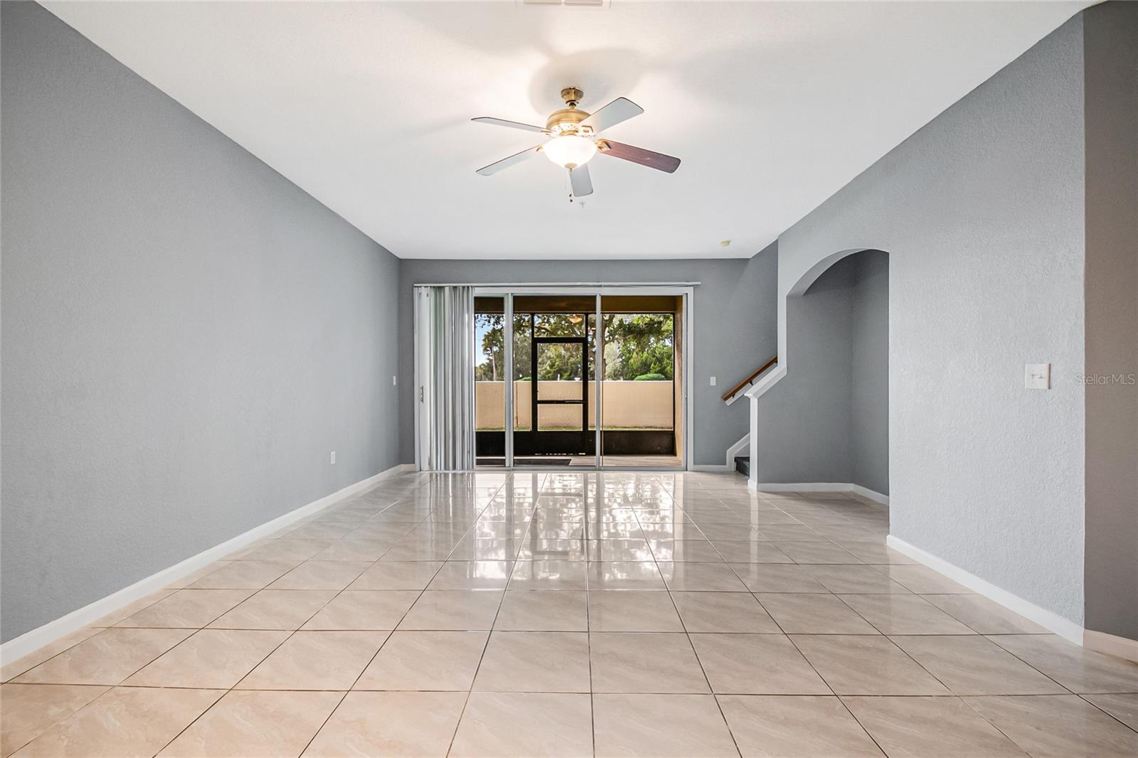 Image 11 of 51 For 3122 Ashland Lane N