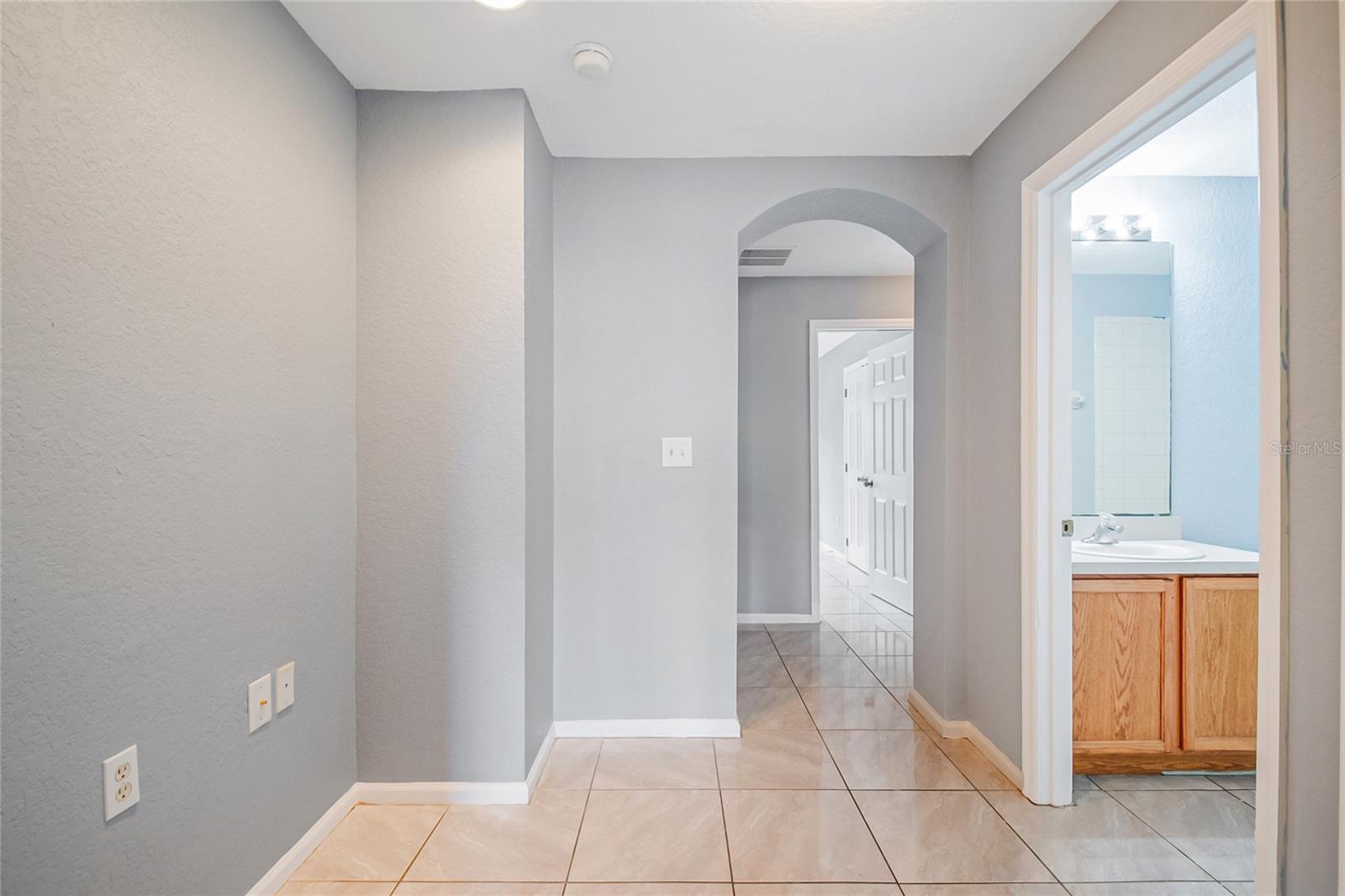 Image 29 of 51 For 3122 Ashland Lane N