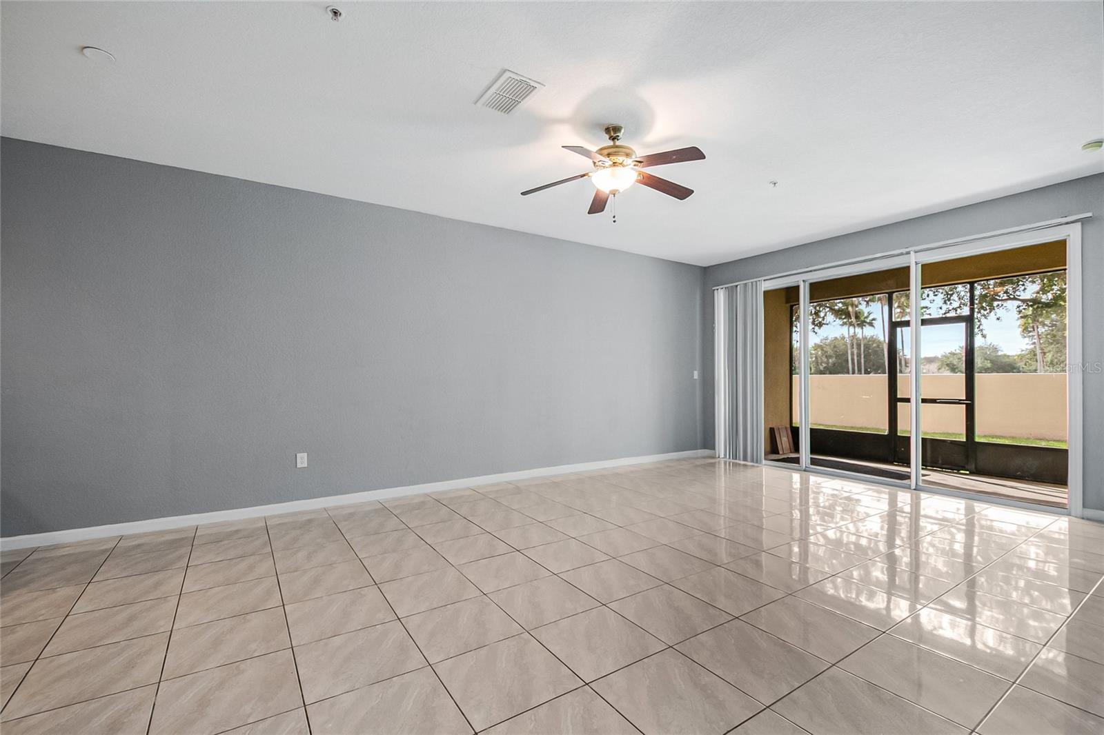 Image 9 of 51 For 3122 Ashland Lane N