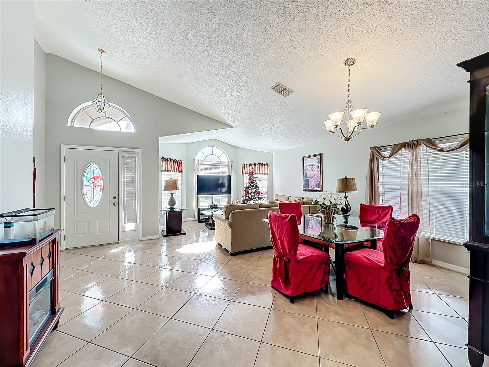 Image 10 of 49 For 14826 Lady Victoria Boulevard