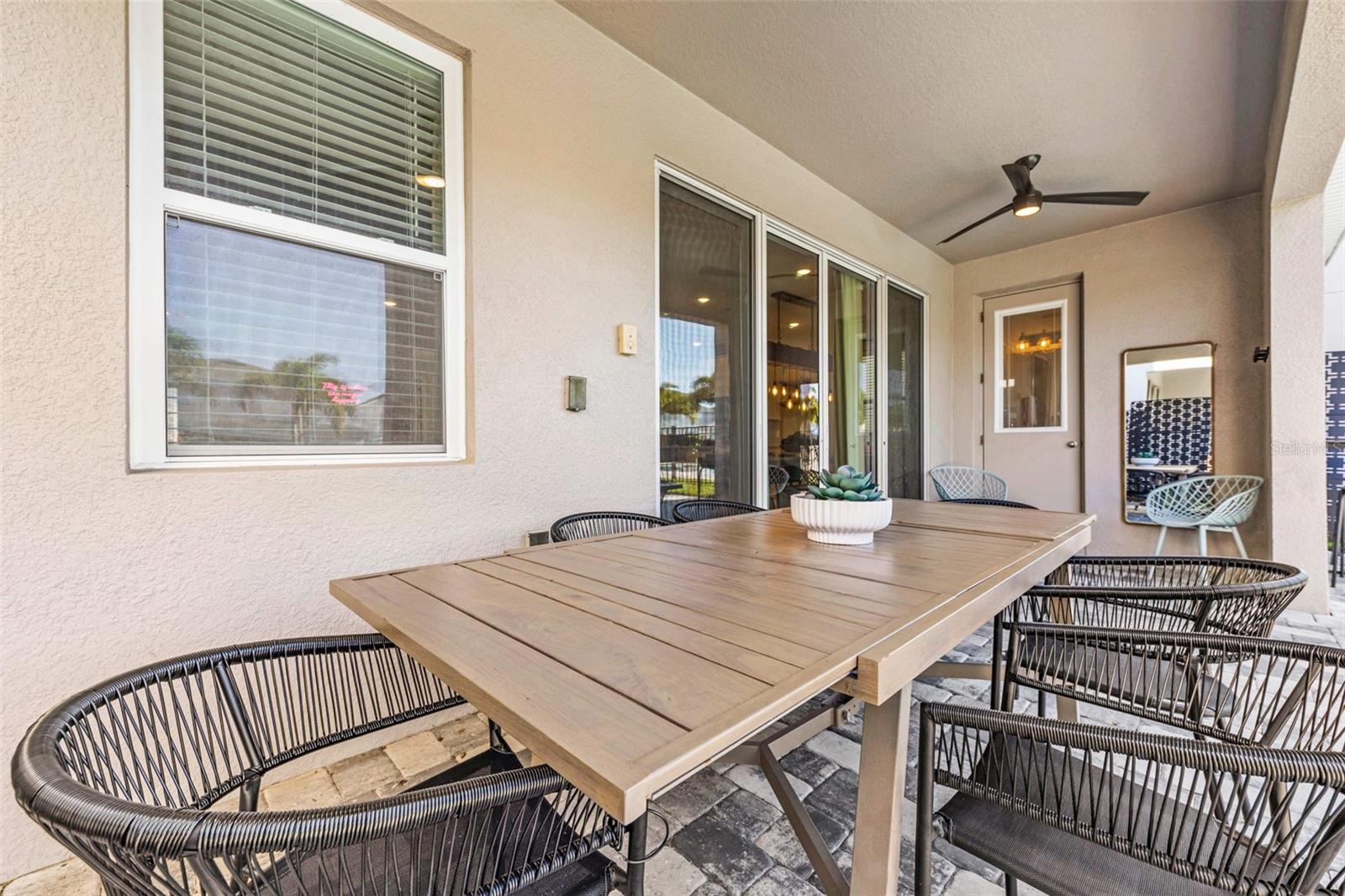 Image 29 of 50 For 389 Southfield Street