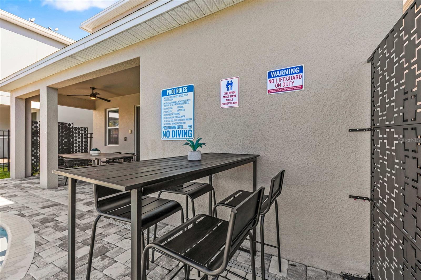 Image 31 of 50 For 389 Southfield Street