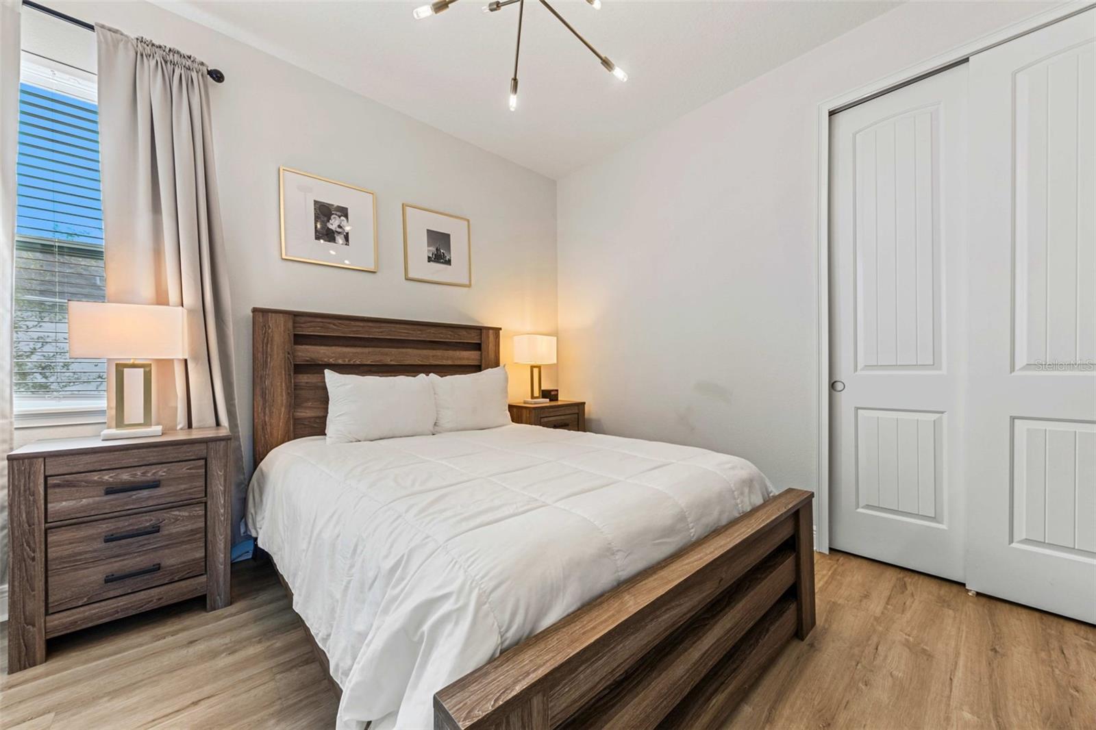 Image 45 of 58 For 284 Southfield Street