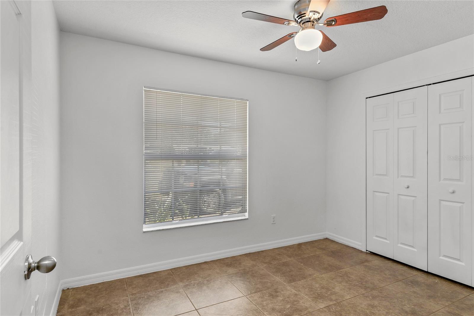 Image 14 of 22 For 2552 Gold Court